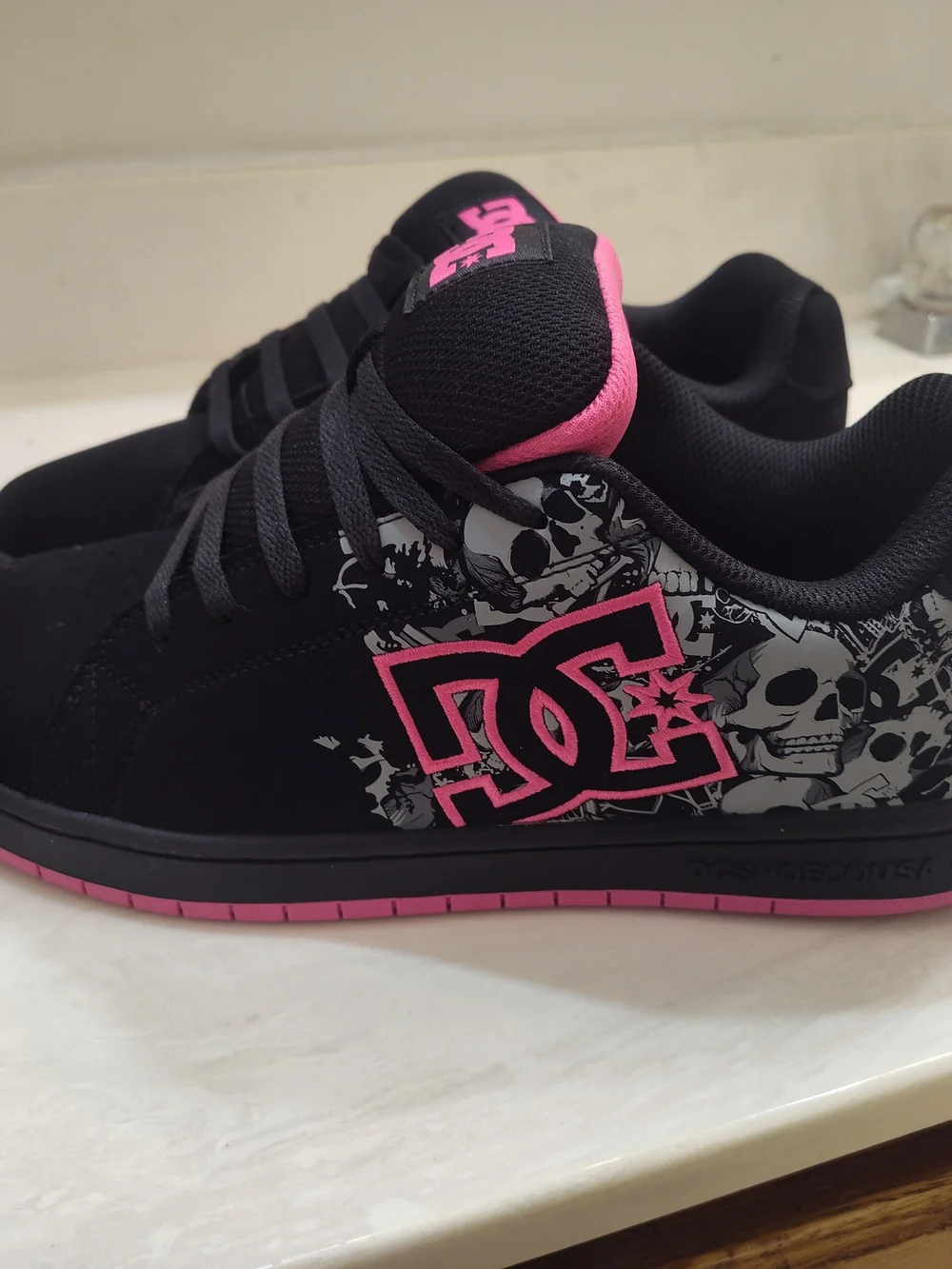 Women's DC Size 11